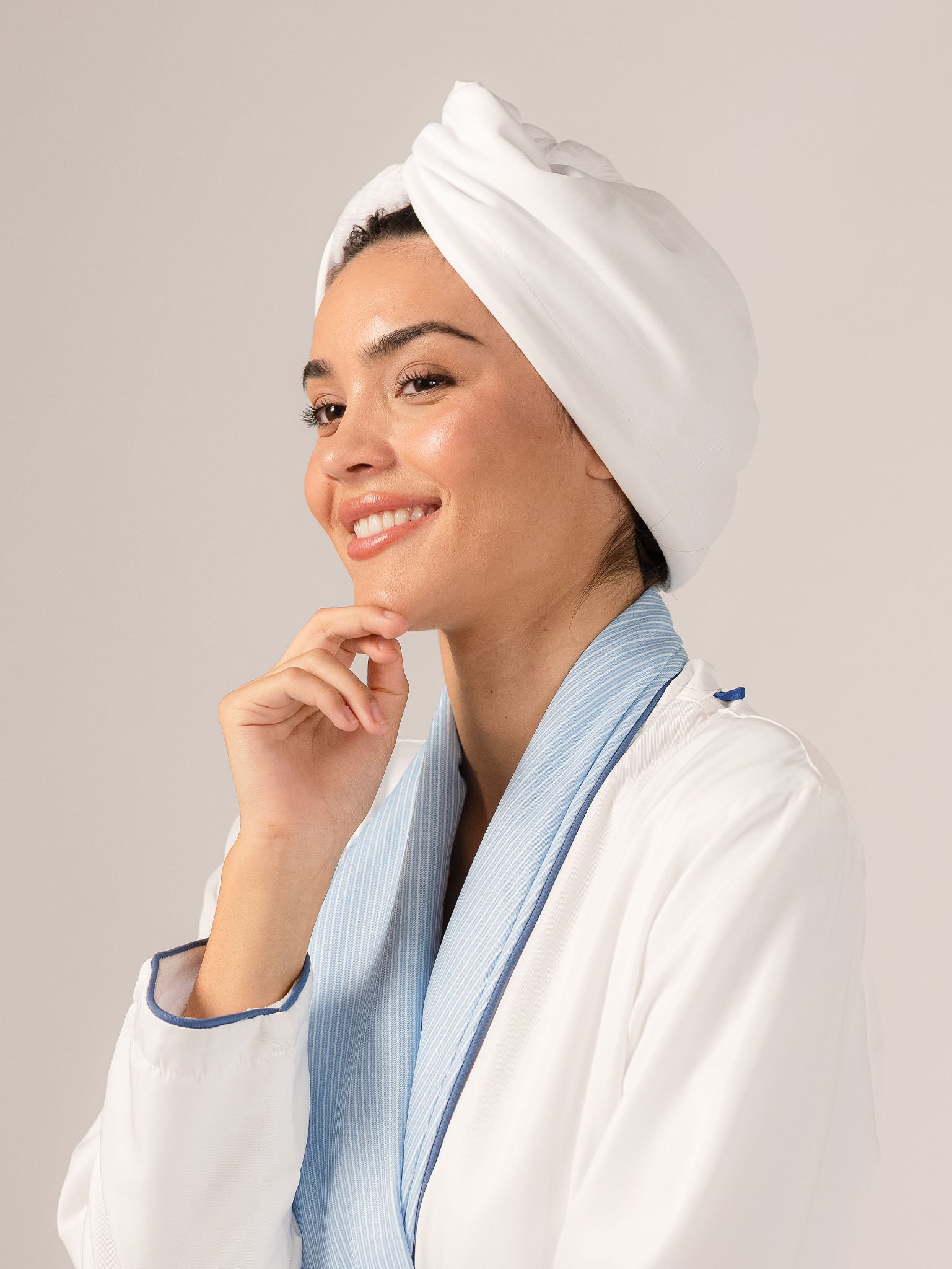 Klexter Robe Leona Reversible Micro-Fiber Robe (Glacier) – Keleigh Teller